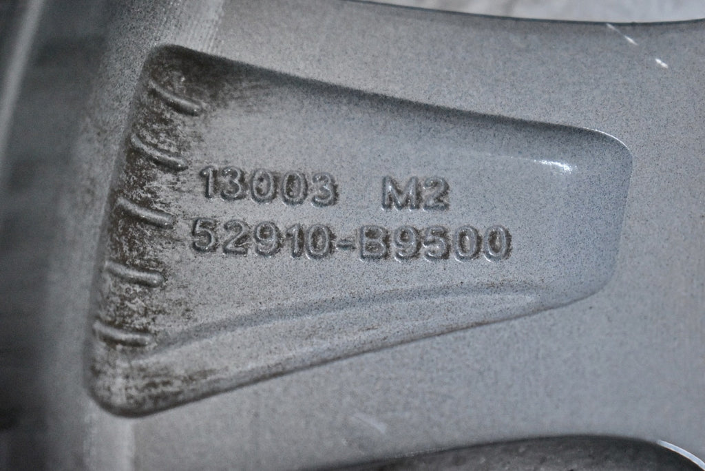 1x Alufelge 14 Zoll 5.5" 4x100 47ET Glanz Graphit 52910-B9500 Hyundai I10 Mg