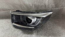 Laden Sie das Bild in den Galerie-Viewer, Frontscheinwerfer Kia Picanto Links Scheinwerfer Headlight SCH2332753467xv