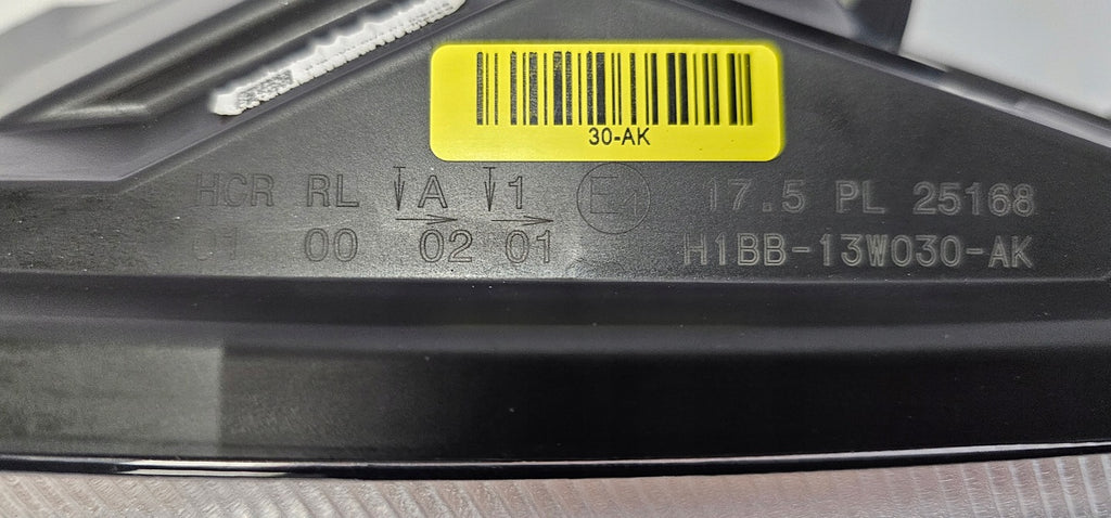 Frontscheinwerfer Ford Fiesta I H1BB-13W030-AK Ein Stück (Rechts oder Links) SCH1685439523tt