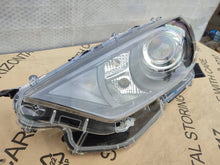 Laden Sie das Bild in den Galerie-Viewer, Frontscheinwerfer Toyota 4 Yaris Links Scheinwerfer Headlight SCH3451743027us