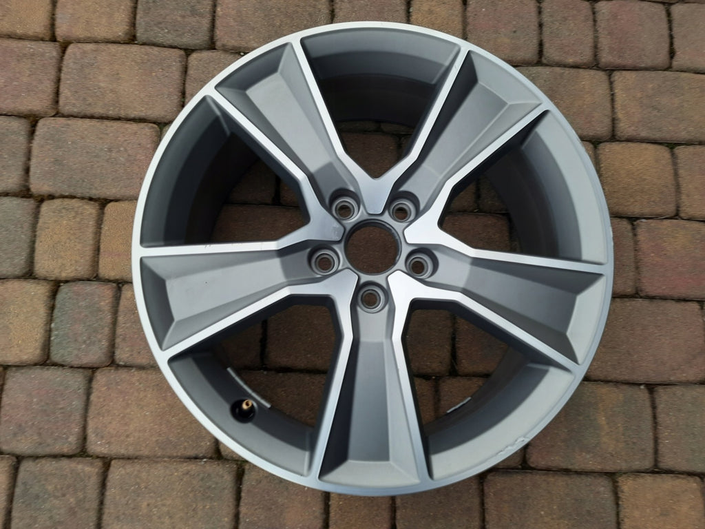 1x Alufelge 18 Zoll 7.0" 5x112 40ET 81A601025J Audi Q2 Rim Wheel FEL5871534172uy