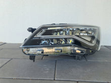 Load image into Gallery viewer, Frontscheinwerfer Seat Ateca 576941007G LED Links Scheinwerfer Headlight