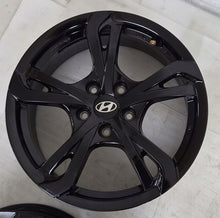 Load image into Gallery viewer, 4x Alufelge 17 Zoll 7.0" 5x114.3 47ET KBA51674 Hyundai Kona Rim Wheel FEL7185522049cr