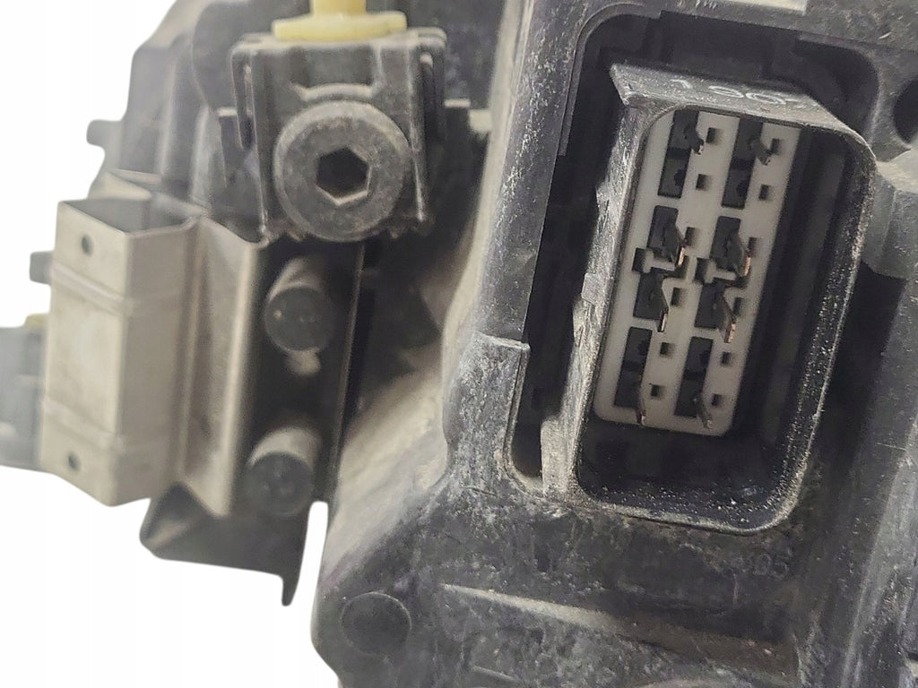 Frontscheinwerfer Volvo V50 30763034 Rechts Scheinwerfer Headlight SCH5826313241wh