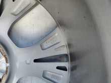 Load image into Gallery viewer, 1x Alufelge 18 Zoll 8.0" 5x108 55ET Glanz Silber GS7J-AA Ford Mondeo Kuga Mg FEL5943883783ym