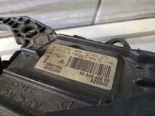 Laden Sie das Bild in den Galerie-Viewer, Frontscheinwerfer Citroën C5 III 89901888 Links Scheinwerfer Headlight