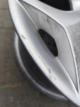 Laden Sie das Bild in den Galerie-Viewer, 1x Alufelge 16 Zoll 7.0" 5x108 Glanz Silber OE7M5JAA Ford Rim Wheel FEL3537977850ng