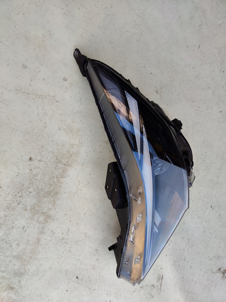 Frontscheinwerfer Hyundai Elantra VII 92101-AA Links Scheinwerfer Headlight SCH6651875750xz