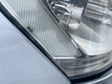 Laden Sie das Bild in den Galerie-Viewer, Frontscheinwerfer Mercedes-Benz W164 Rechts Scheinwerfer Headlight SCH6113103068sx