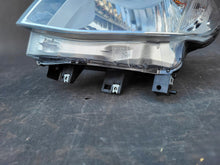 Load image into Gallery viewer, Frontscheinwerfer Ford Ranger AB39-13W030-FF Links Scheinwerfer Headlight