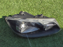 Laden Sie das Bild in den Galerie-Viewer, Frontscheinwerfer VW Caddy 2K5941006A 1EL01055102 Rechts Scheinwerfer Headlight SCH4386898368gx