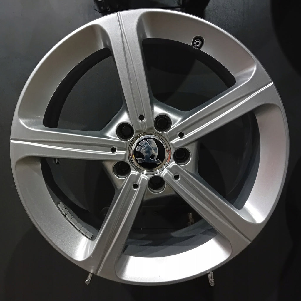 4x Alufelge 17 Zoll 6.5" 5x112 44ET Glanz A1774011200 Mercedes-Benz Octavia I FEL4400543140tg