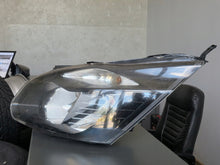 Laden Sie das Bild in den Galerie-Viewer, Frontscheinwerfer Ford Transit Custom Ein Stück (Rechts oder Links) Headlight SCH6509807196hs