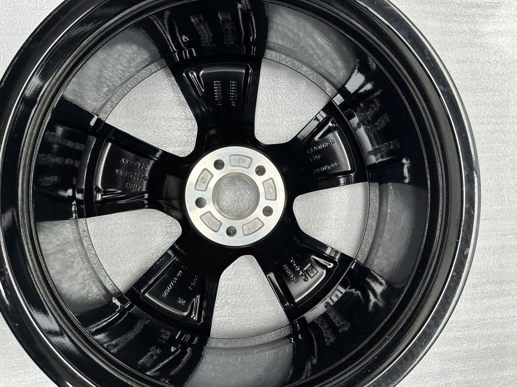 1x Alufelge 19 Zoll 8.5" 5x108 56ET Matt Silber 32134537 Volvo Xc40 Rim Wheel FEL4983243596im