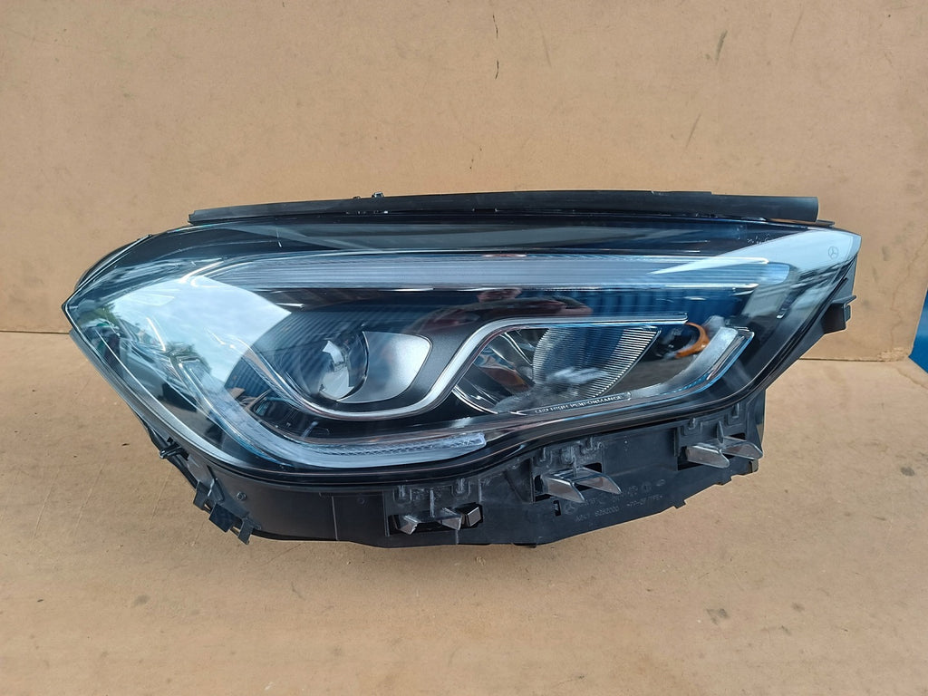 Frontscheinwerfer Mercedes-Benz W247 A2479063605 Full LED Rechts Headlight