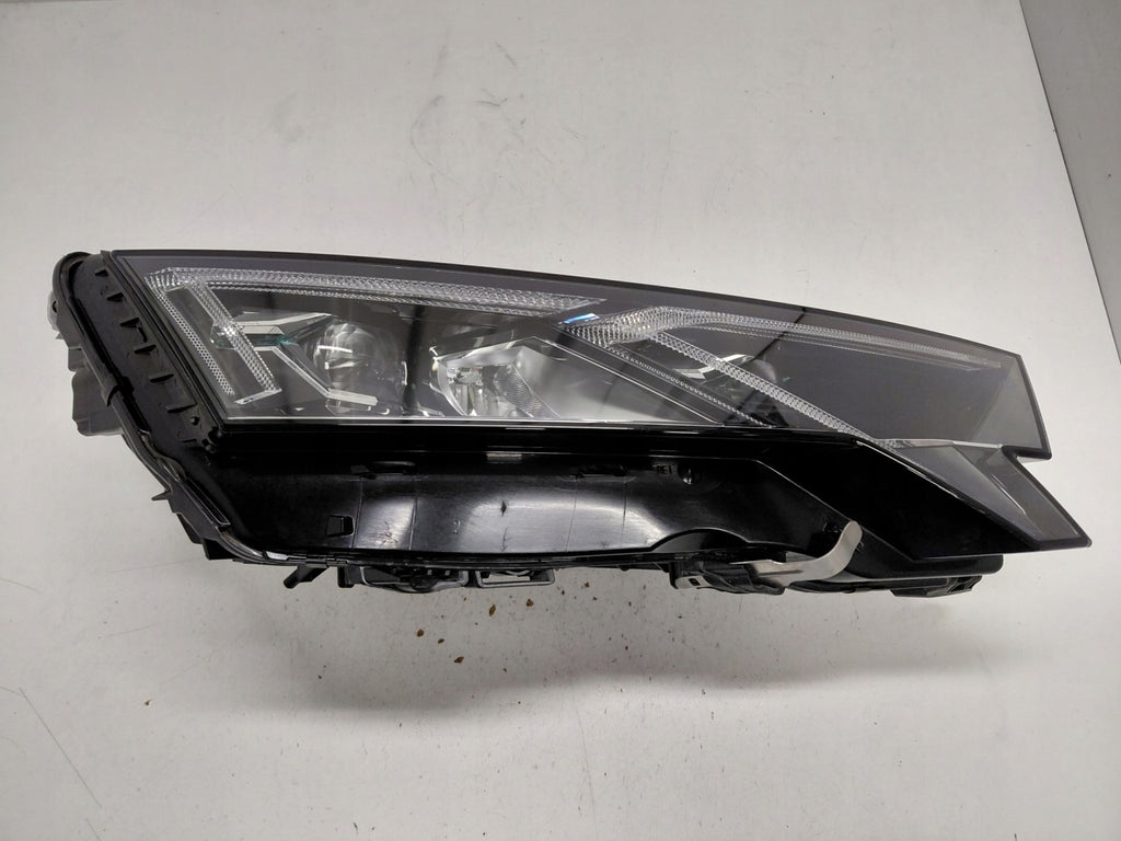 Frontscheinwerfer Skoda Octavia IV 5E4941036 Rechts Scheinwerfer Headlight SCH4326531357qc