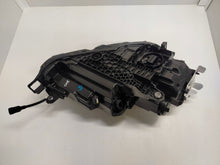 Laden Sie das Bild in den Galerie-Viewer, Frontscheinwerfer Skoda Superb 3P1941015A Full LED Links Scheinwerfer Headlight SCH8497205681kv