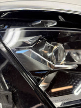 Load image into Gallery viewer, Frontscheinwerfer Skoda Kamiq 655941016C Rechts Scheinwerfer Headlight SCH5231613810mf