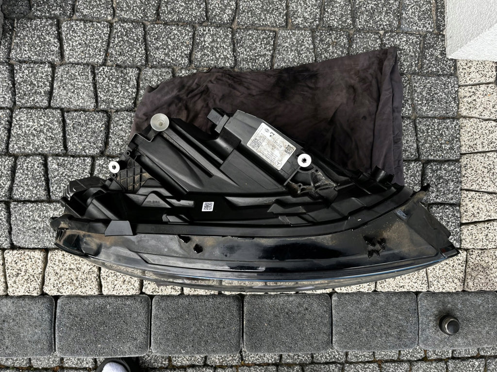 Frontscheinwerfer Mercedes-Benz Eqa Eqb A2439062801 A2439062701 Rechts Headlight SCH1359155302zf