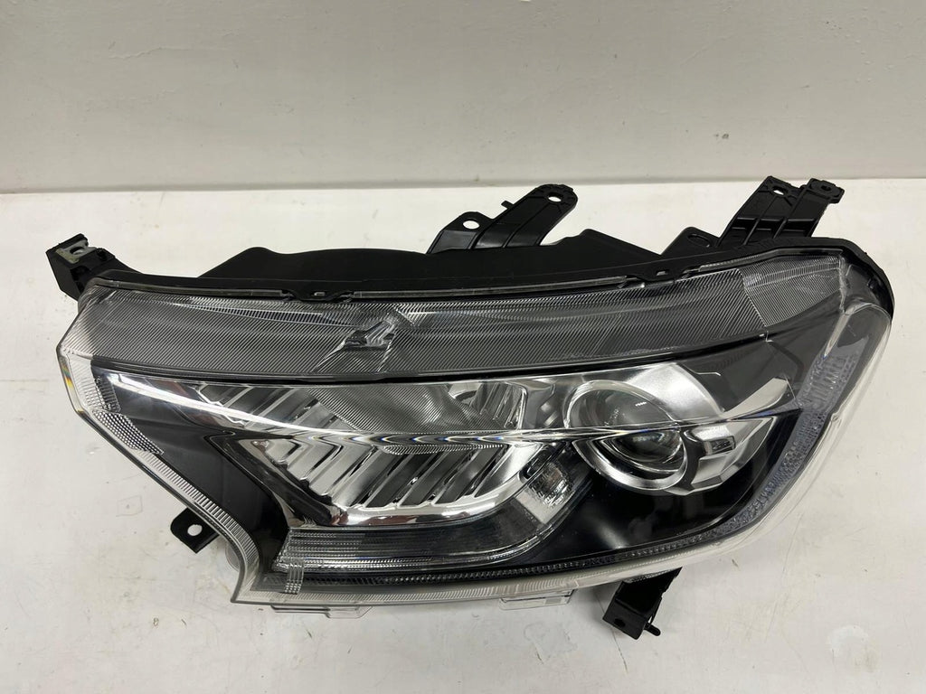 Frontscheinwerfer Ford Ranger JB3B-13D155 Xenon Links Scheinwerfer Headlight SCH6539495420nc