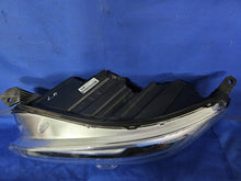 Load image into Gallery viewer, Frontscheinwerfer Peugeot Expert 9808572680 Links Scheinwerfer Headlight SCH6163593190lv