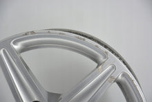 Laden Sie das Bild in den Galerie-Viewer, 1x Alufelge 16 Zoll 7.0" 5x112 35ET Glanz Silber 8W0601025 Audi Rim Wheel FEL2120901580wr