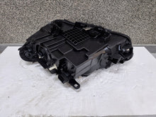 Laden Sie das Bild in den Galerie-Viewer, Frontscheinwerfer BMW X1 F48 7436462 Rechts Scheinwerfer Headlight SCH4398167998nn