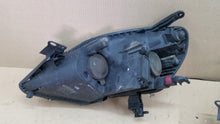 Laden Sie das Bild in den Galerie-Viewer, Frontscheinwerfer Opel Zafira B 13260845 Ein Satz Scheinwerfer Headlight