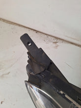 Load image into Gallery viewer, Frontscheinwerfer Kia Rio IV Rechts Scheinwerfer Headlight SCH9290365794aa