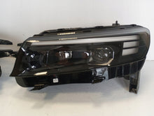 Laden Sie das Bild in den Galerie-Viewer, Frontscheinwerfer Opel Combo 9852795980 9852840480 Ein Stück (Rechts oder Links) SCH3213030349ha