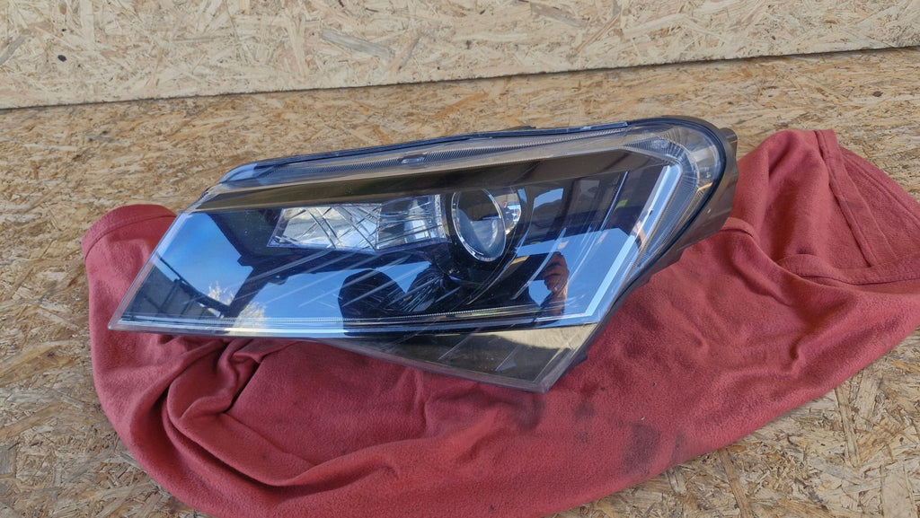 Frontscheinwerfer Skoda Superb III 3V1941015B Xenon Links Scheinwerfer Headlight SCH6139704296fh
