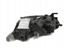 Laden Sie das Bild in den Galerie-Viewer, Frontscheinwerfer Skoda Octavia IV 5E4941016A LED Rechts Scheinwerfer Headlight SCH1109590763ik