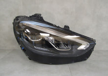 Laden Sie das Bild in den Galerie-Viewer, Frontscheinwerfer Mercedes-Benz W206 A2069060803 LED Rechts Headlight SCH4702889631xp