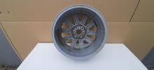 Load image into Gallery viewer, 1x Alufelge 17 Zoll 7.0&quot; 5x112 33ET Glanz Silber 1K8601025 VW Scirocco Rim Wheel