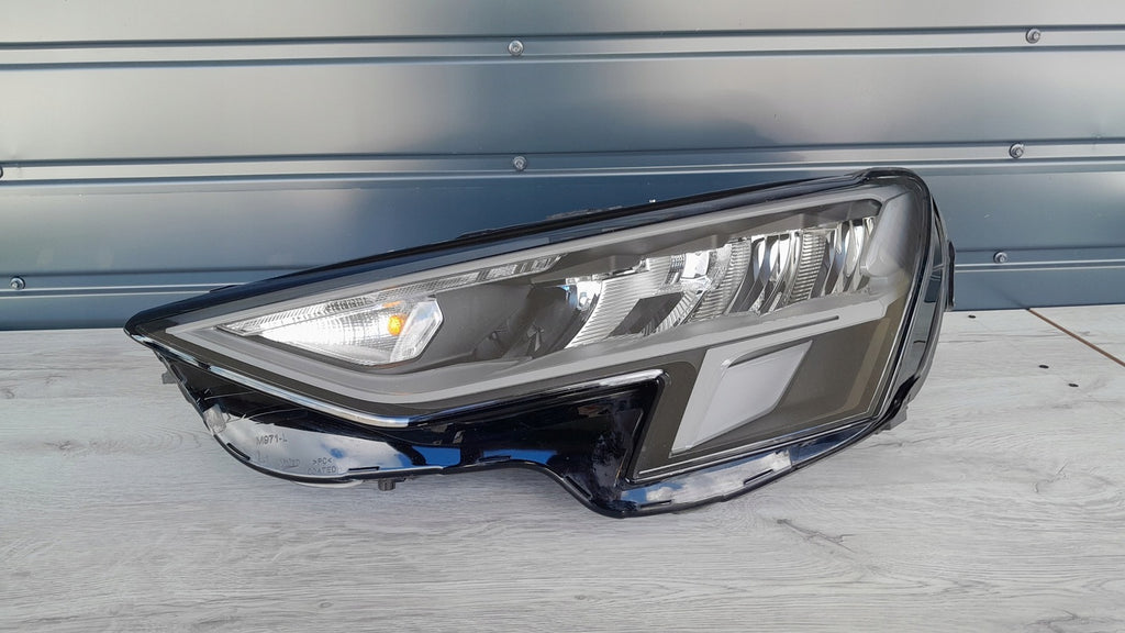 Frontscheinwerfer Audi A3 8Y0941011 LED Ein Stück (Rechts oder Links) Headlight