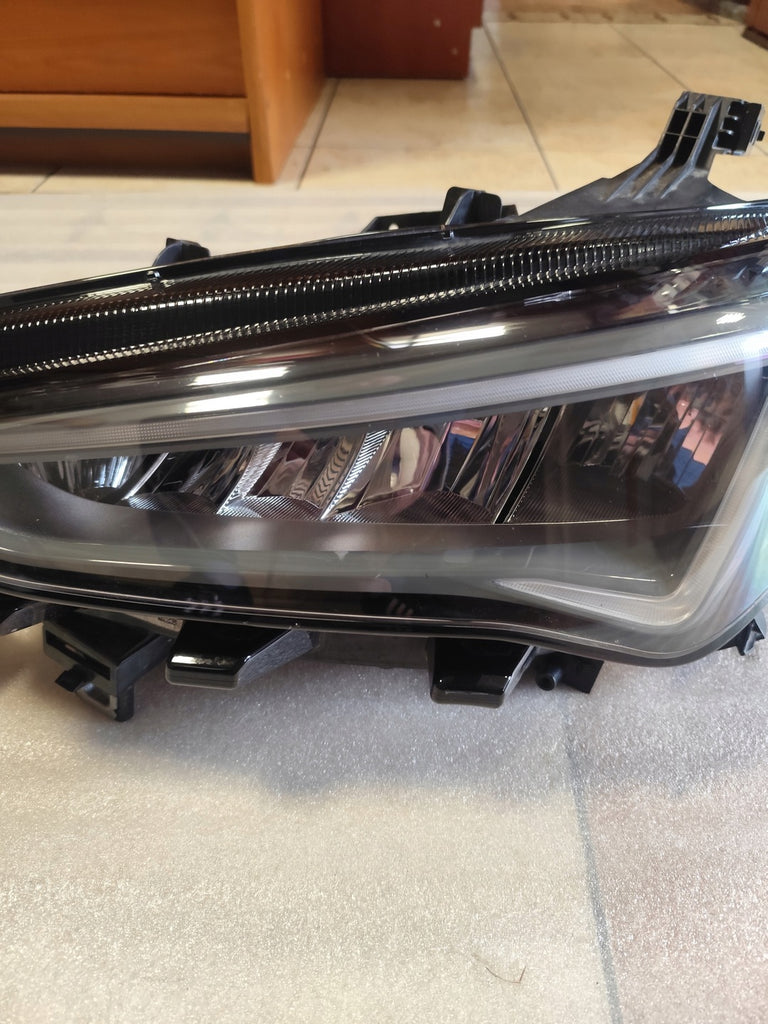 Frontscheinwerfer Cupra Born 10F941007H LED Links Scheinwerfer Headlight