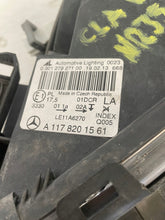 Laden Sie das Bild in den Galerie-Viewer, Frontscheinwerfer Mercedes-Benz Cla A1178201561 Xenon Links Headlight SCH2267928078ms