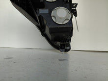 Laden Sie das Bild in den Galerie-Viewer, Frontscheinwerfer Ford Transit Courier MK-R2X6-13W030-CE Links Headlight SCH4070242608ju