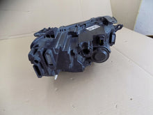 Load image into Gallery viewer, Frontscheinwerfer Dacia Duster 260602465R Links Scheinwerfer Headlight SCH1993757004ci