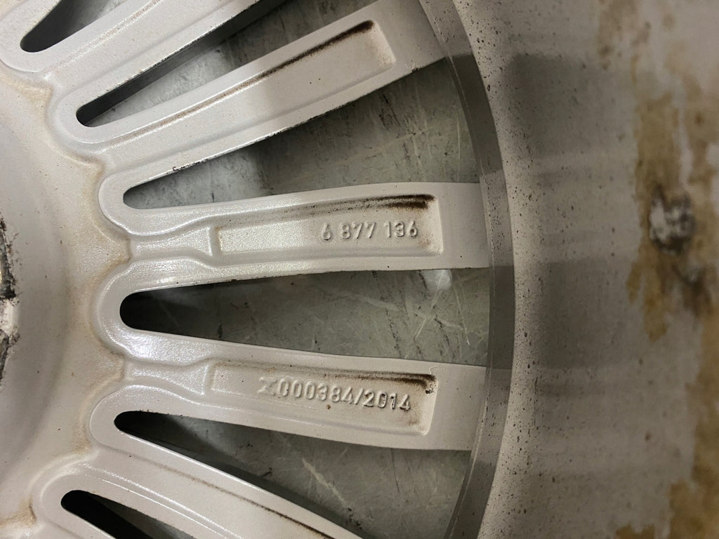 1x Alufelge 19 Zoll 8.0" 5x120 36ET Glanz Grau 6877136 BMW 3 F30 F31 Mg FEL4582668986yy