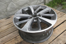Laden Sie das Bild in den Galerie-Viewer, 1x Alufelge 18 Zoll 7.5&quot; 5x114.3 49 5ET Kia Rim Wheel