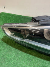 Laden Sie das Bild in den Galerie-Viewer, Frontscheinwerfer Hyundai I30 III 92101G4100 Links Scheinwerfer Headlight SCH4909434184wz