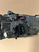 Laden Sie das Bild in den Galerie-Viewer, Frontscheinwerfer Skoda Superb II 3T1941016H LED Rechts Scheinwerfer Headlight