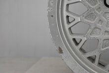 Laden Sie das Bild in den Galerie-Viewer, 1x Alufelge 14 Zoll 6.0" 4x108 32ET Glanz Silber Ford Rim Wheel FEL6933779966rq