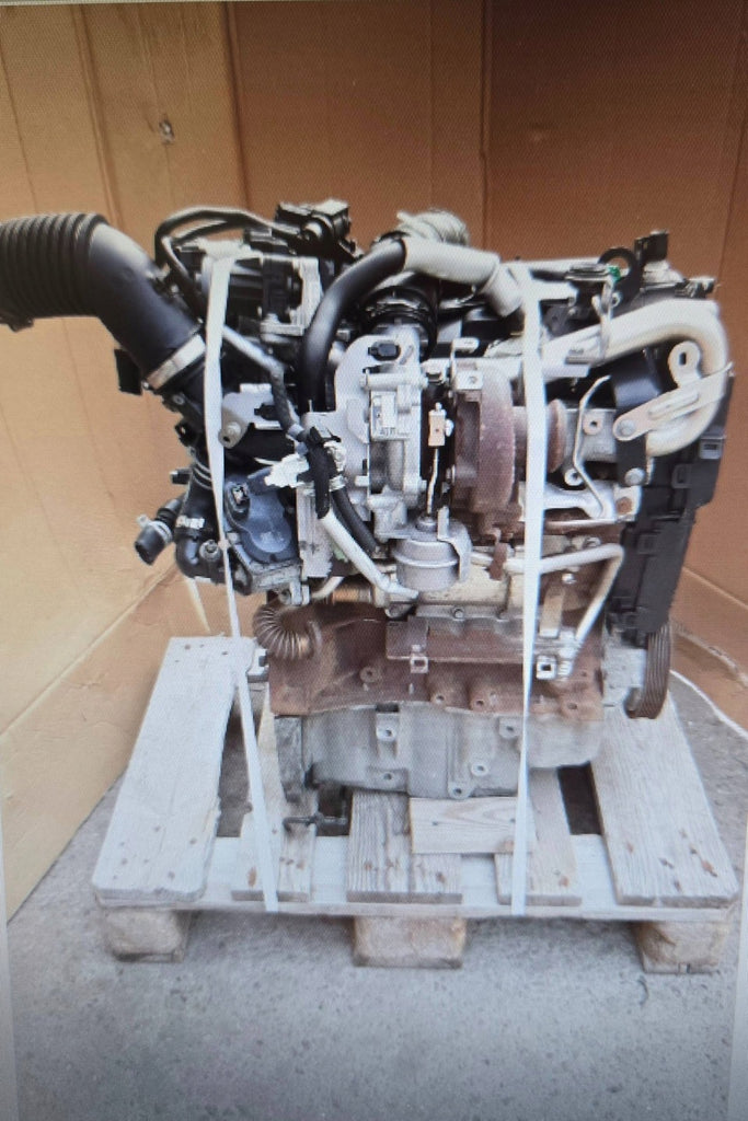 Motor Nissan Renault I K9K636 1.5 DCI 110PS 81kW 128TKm 2013 Diesel Komplett