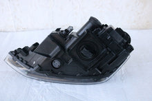 Laden Sie das Bild in den Galerie-Viewer, Frontscheinwerfer VW Polo 2G1941036G Full LED Rechts Scheinwerfer Headlight