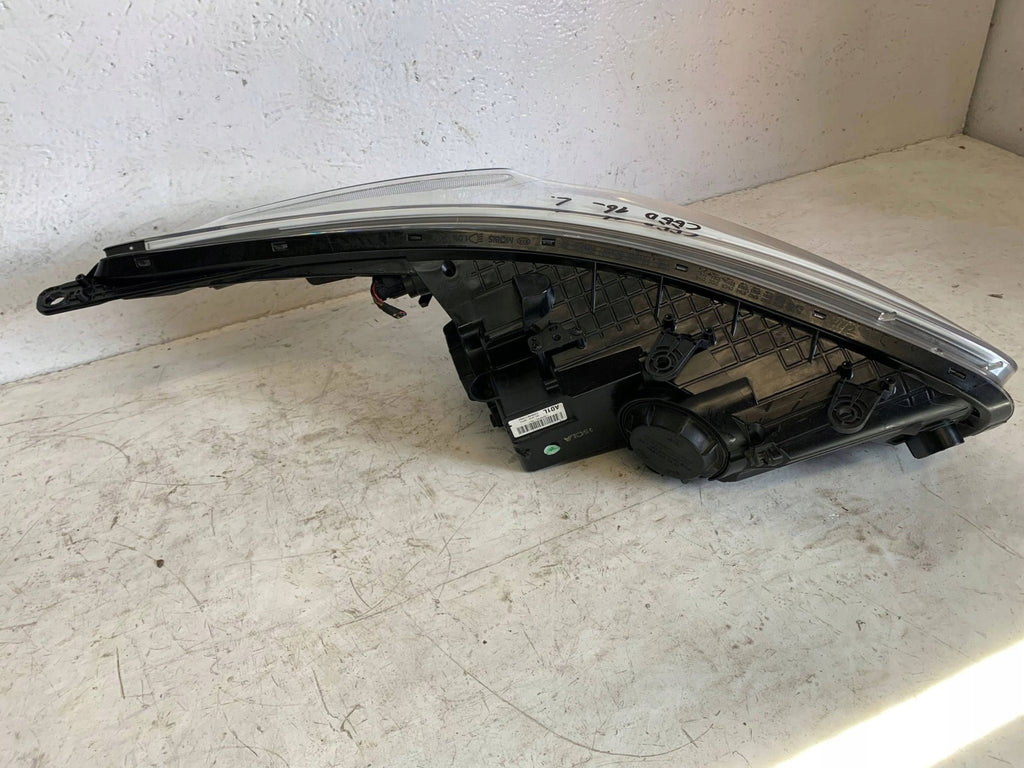 Frontscheinwerfer Kia Ceed 92102A2010 Ein Satz Scheinwerfer Headlight SCH1982829180hx