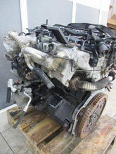 Laden Sie das Bild in den Galerie-Viewer, Motor Kia Sorento D4CB 2.5 CRDI 170PS 190TKm 2006 Diesel Engine Komplett
