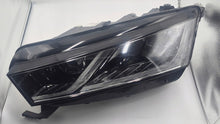 Laden Sie das Bild in den Galerie-Viewer, Frontscheinwerfer Skoda 5E4941015 Full LED Links Scheinwerfer Headlight SCH9712945757xc
