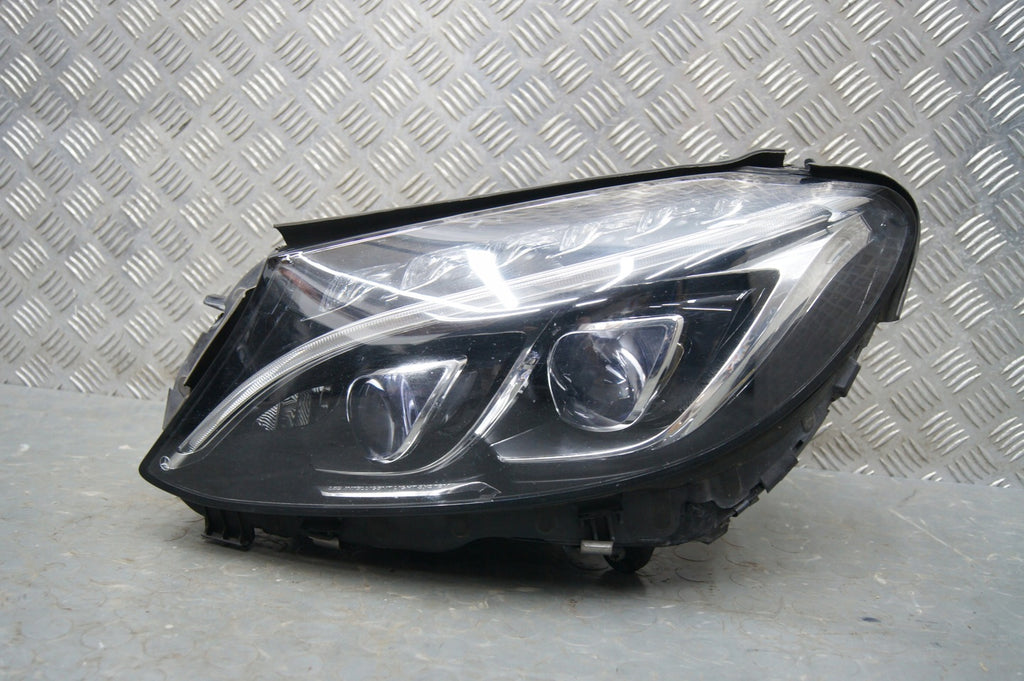 Frontscheinwerfer Mercedes-Benz W205 A2058203061 A2058202961 Full LED Ein Satz SCH6790254559oe